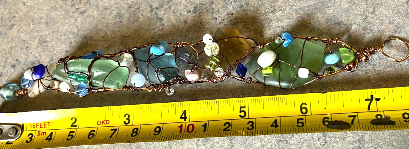 🌊 HANDCRAFTED SEA GLASS BRACELET • COPPER‑WRAPPED COASTAL BLUE/GREEN • 7”