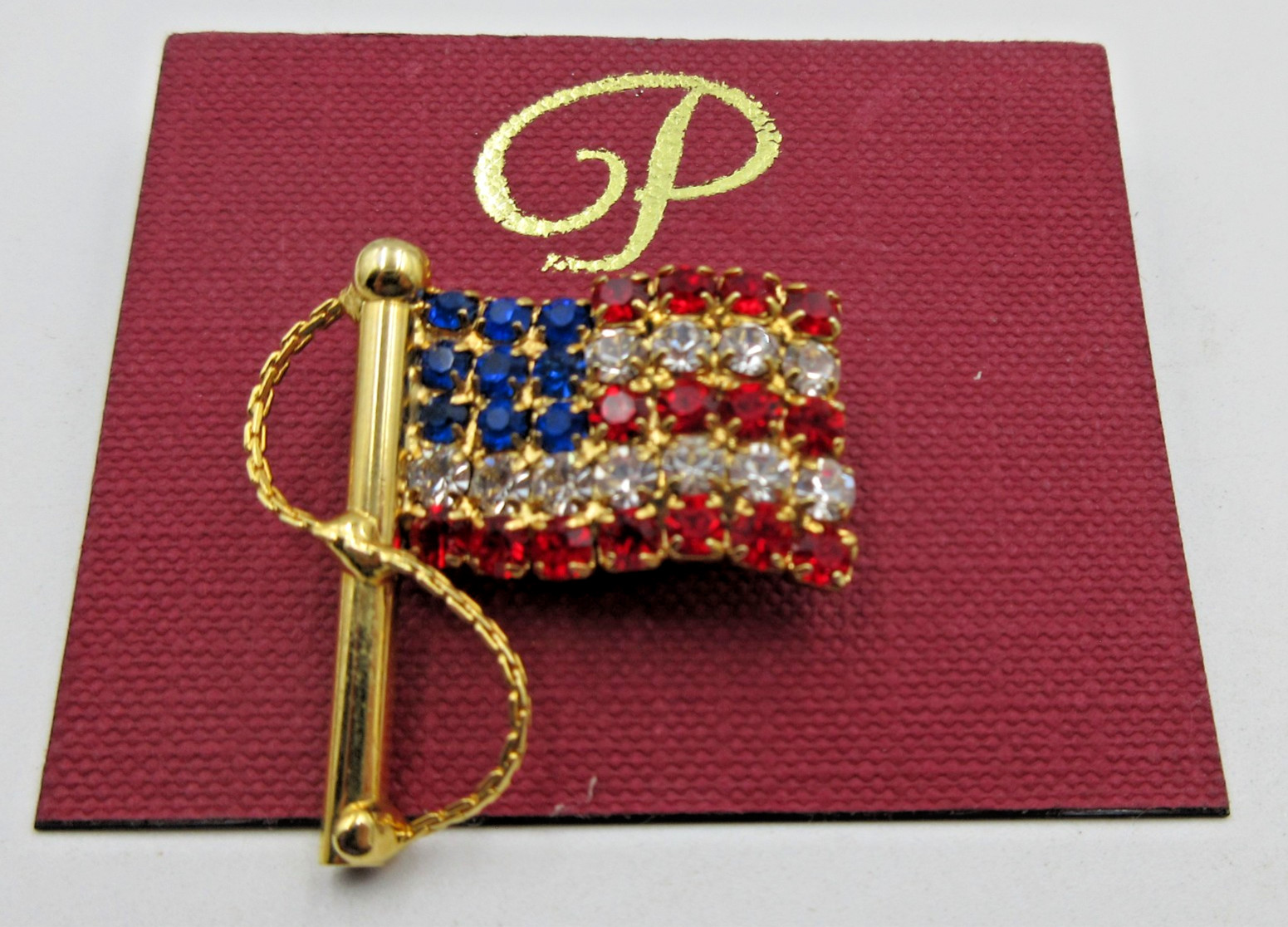NEW VTG US AMERICA FLAG Pole RHINESTONE Brooch Pin clear white red blu gold tone