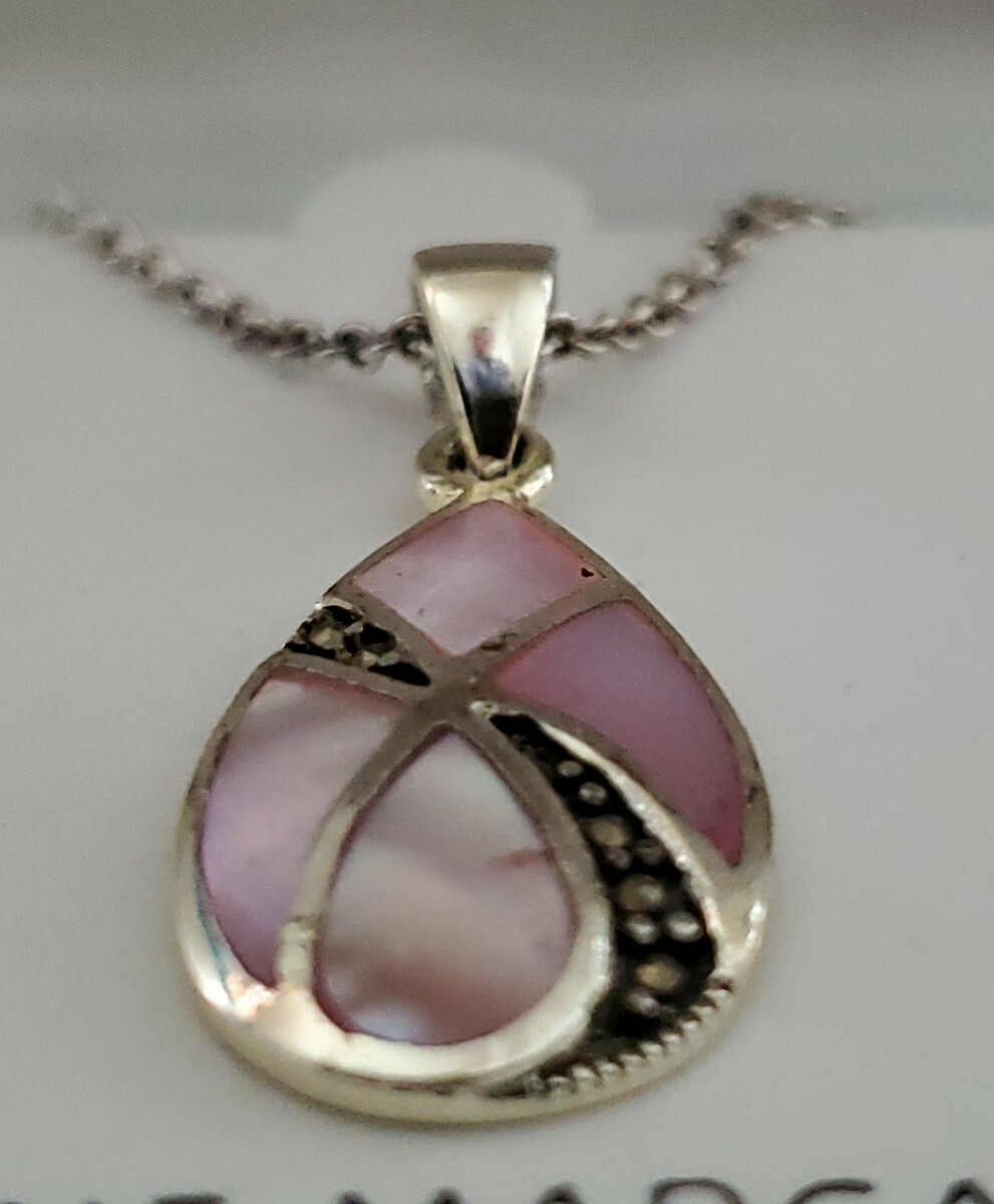 New Silver Genuine pinkshell Necklace w/ Genuine Marcasite.