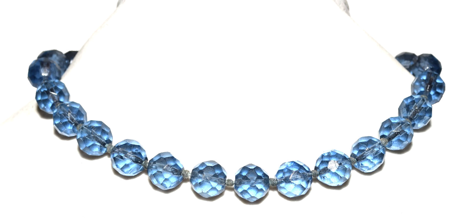 Vintage Blue Crystal 12.7mm Beads 18″ Knotted Choker Necklace