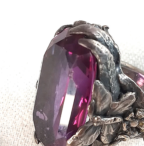 Vintage Cocktail Ring LOST WAX CAST Ornate Silver Faux Amethyst 10 FAIRYCORE