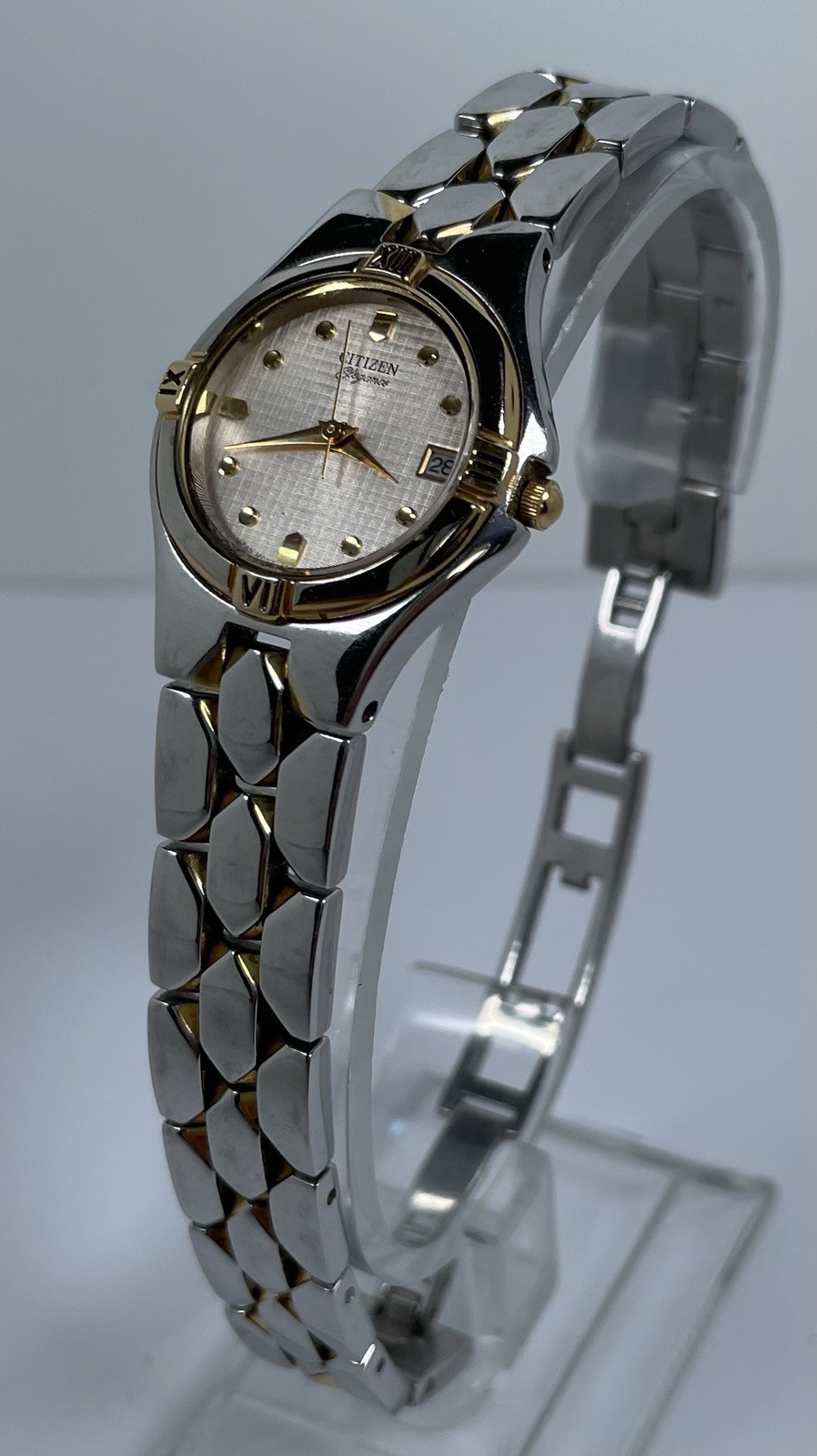 Vintage Citizen Elegance Signature Ladies Formal Dress Watch, New Battery