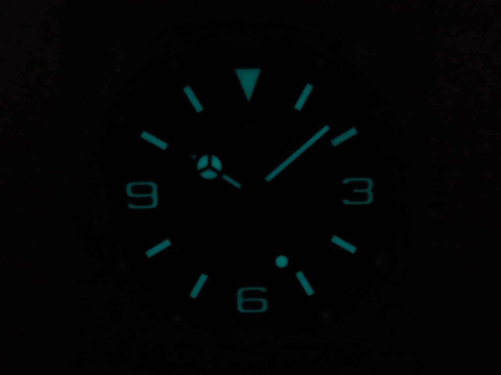 2025 Rolex Explorer I 224270 Black Dial Men’s 40mm Pre-Owned Wristwatch Full Set
