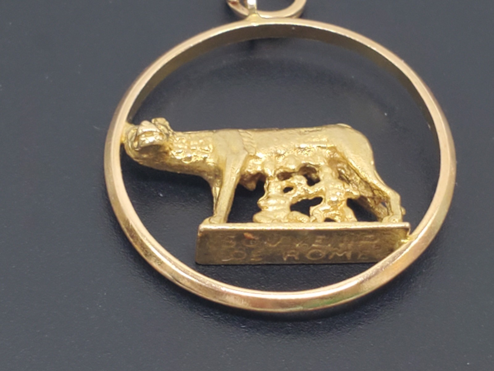 UnoAerre 18k Gold Romulus Remus Souvenir Charm Rome Italy Wolf Pendant ~1″ 6.8g