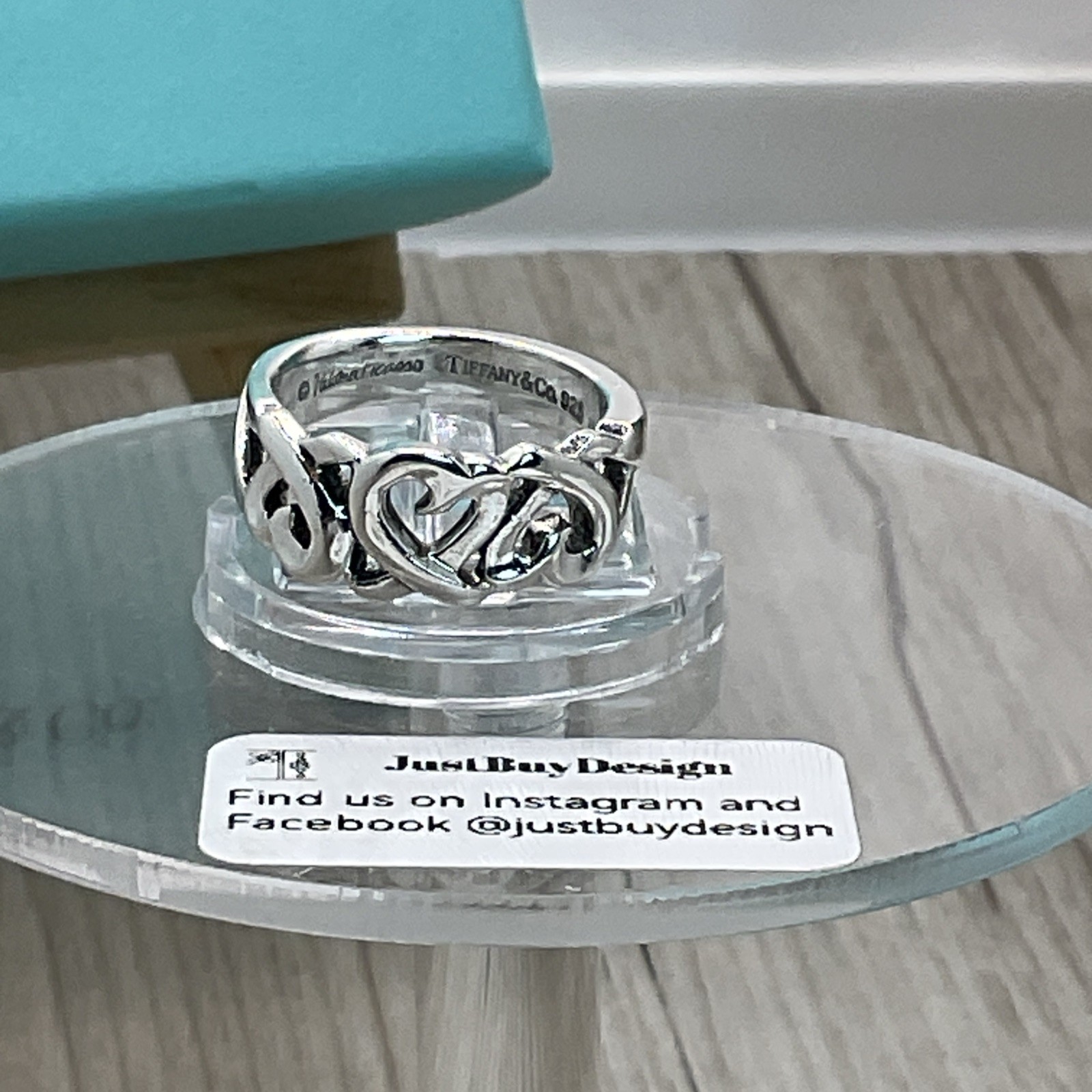 Tiffany & Co. Palomo Picasso Loving Hearts Ring. Size: K US: 5 U: 50 No: 10