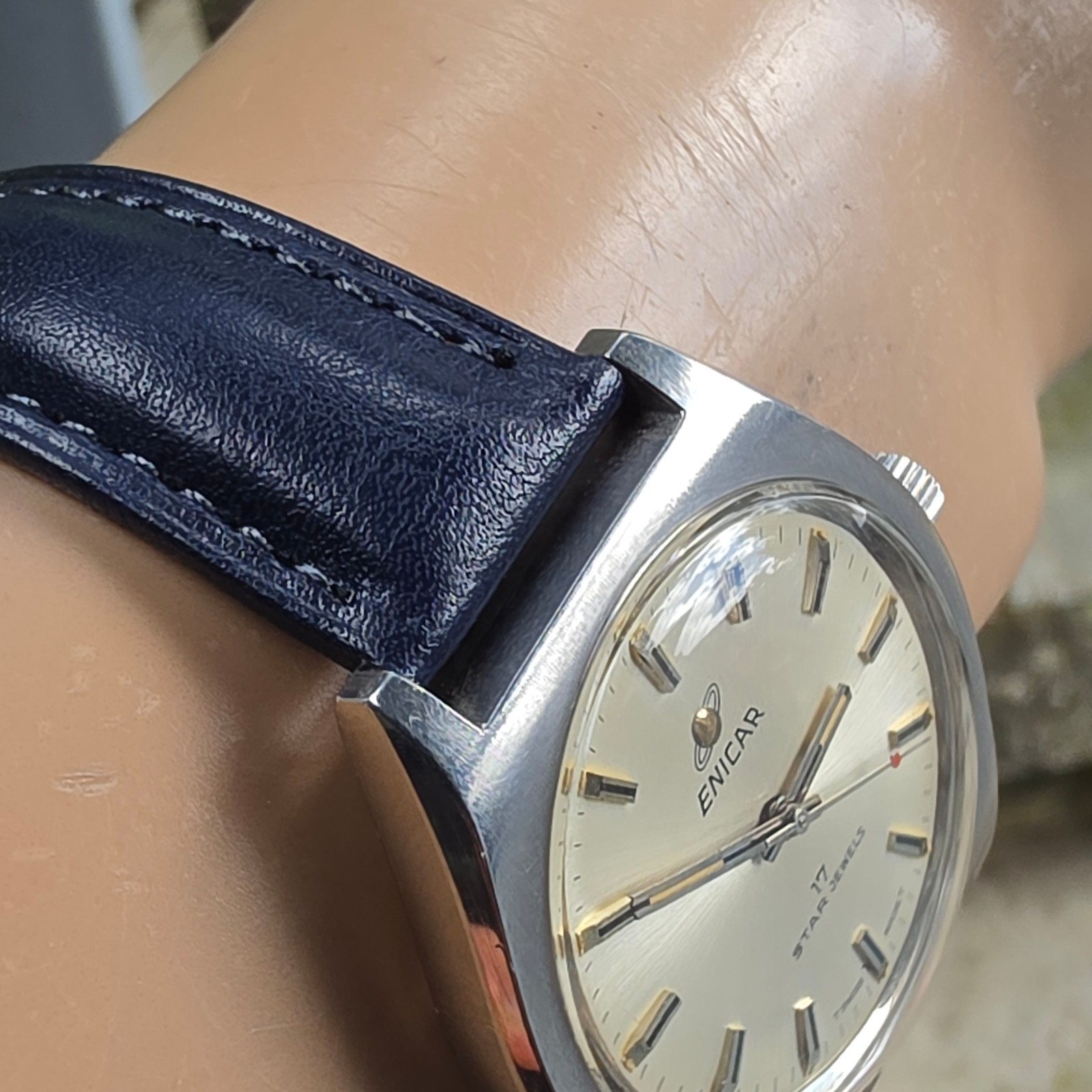Vintage ENICAR Ocean Pearl men’s manual wind watch AR-160 swiss made 1970s