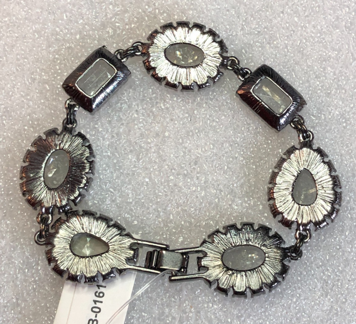 White House Black Market Rhinestone Statement Bracelet Gray Gunmetal 7″ 8505