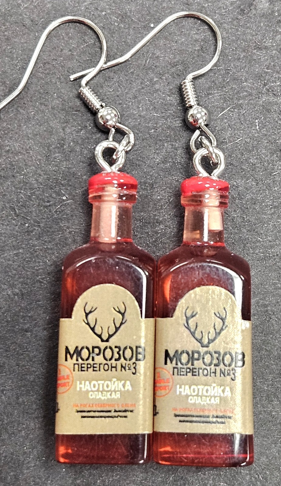 M0P030B TONKA EARRINGS 3D ALCOHOL DRINK BOTTLE WHISKEY GIN BEER LIQUOR COLLECT