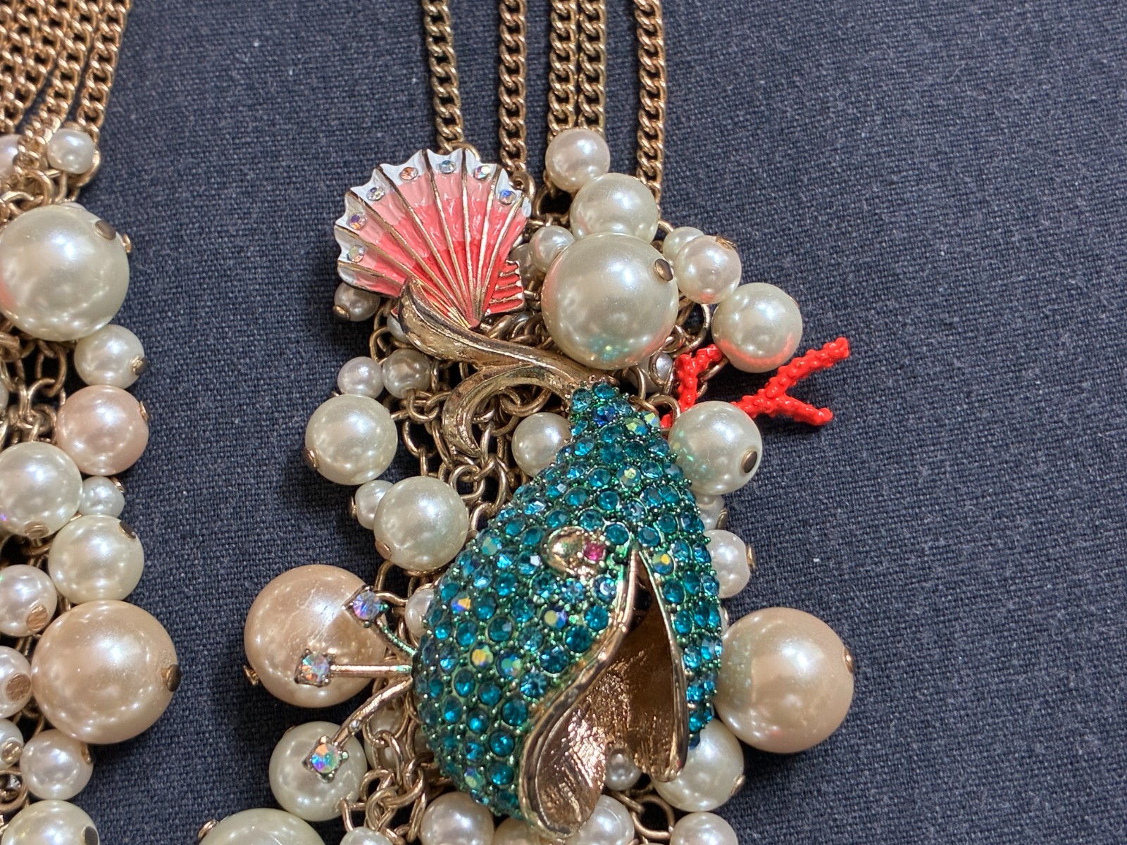 Betsey Johnson Necklace & Earrings Set Nautical Theme Sea Horse Shells BJ103
