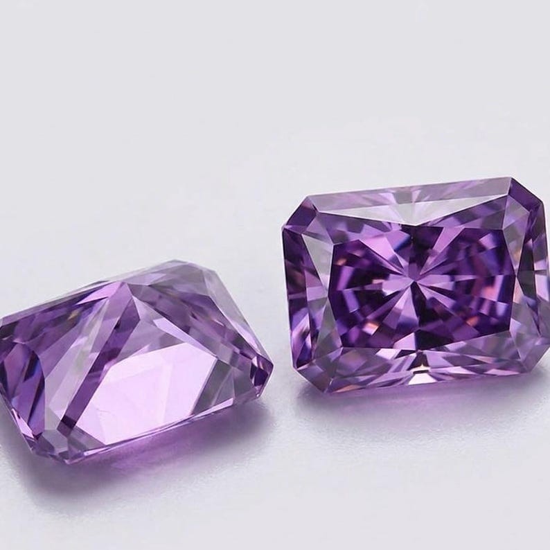 2Ct Pair Fancy PurpleColor Radiant Cut VVS1 Diamond premium Quality Gemston5x7m