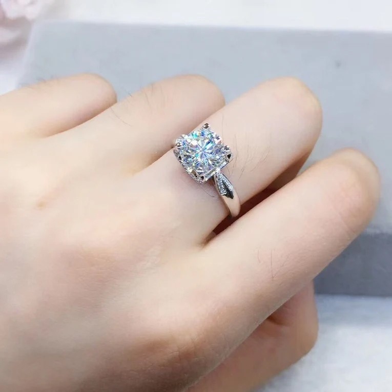 2.50 Ct Round Cut White Treated Diamond Solitaire Engagement Ring 925 Silver