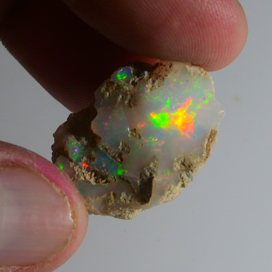 24.90 Ct Smooth White Ethiopian Opal Rough, Ideal for Jewelry – Natural Raw Opal