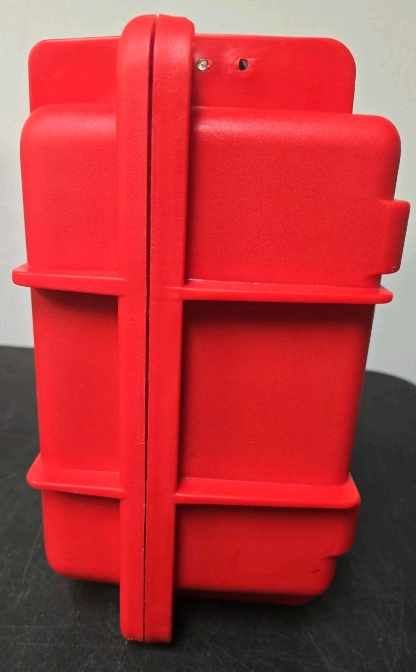 Invicta Red 8 Slot Watch Case