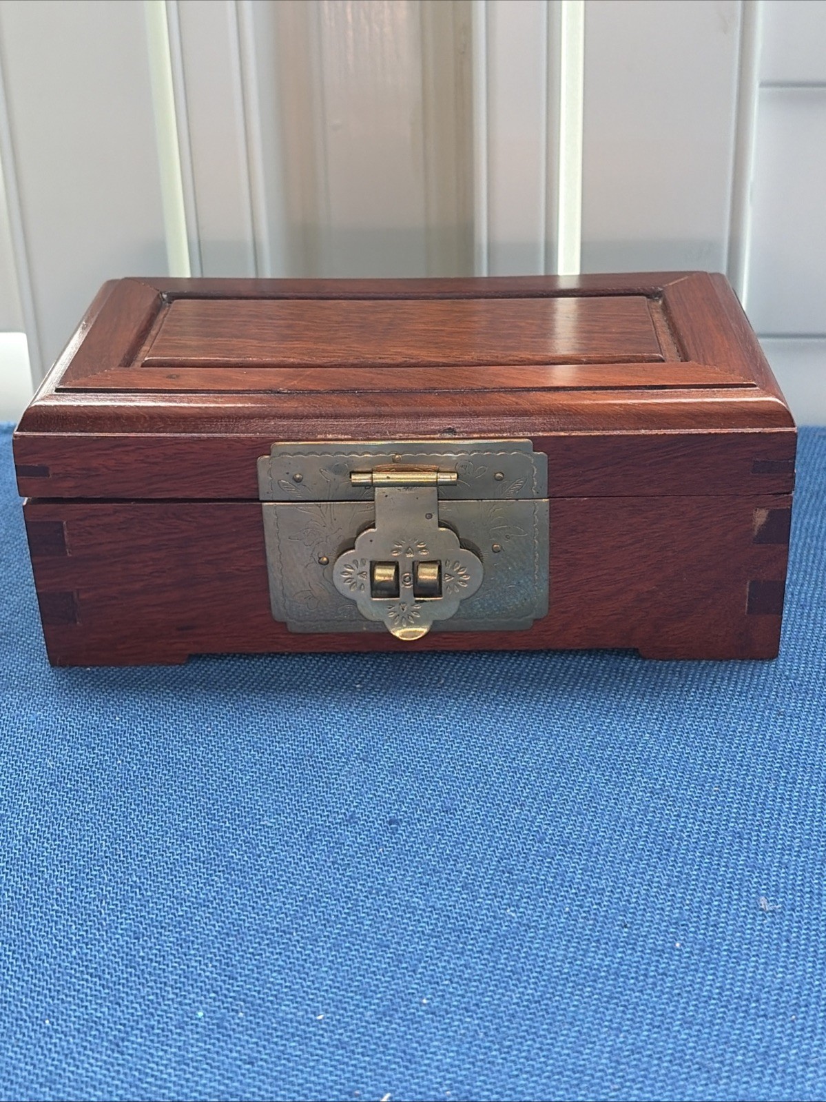 Vtg Chinese Rosewood Jewelry Box w/ Brass Latch & Dovetail Joints 7” Hong Kong