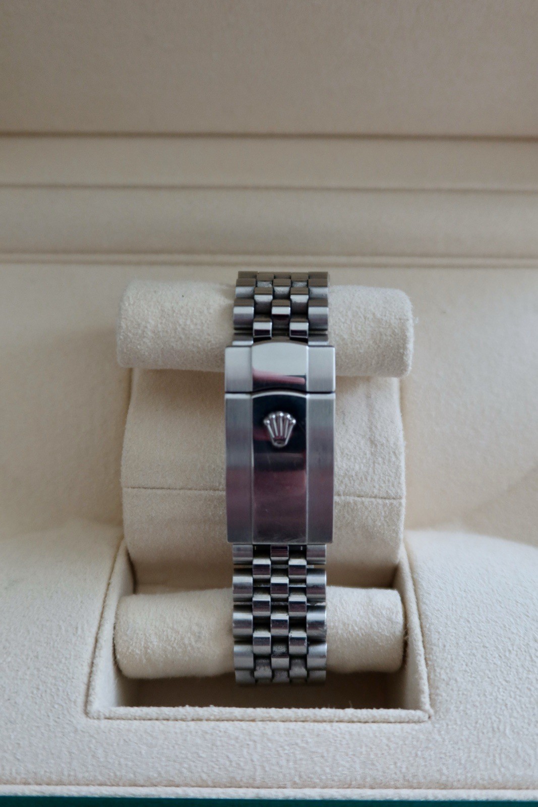 Rolex Datejust 126234 Watch Stainless Steel Jubilee Fluted, 36mm, Black Dial