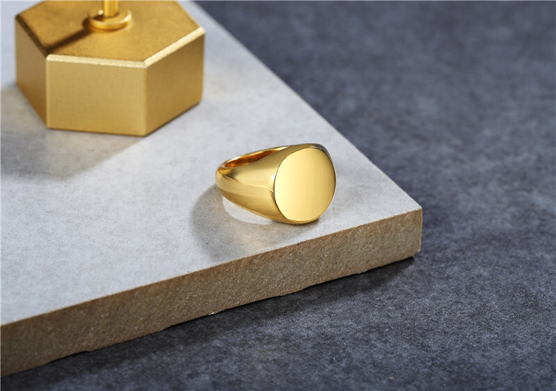 Men Women Gold Stainless Steel Round Signet Ring Band Wedding Jewelry Size 6-12