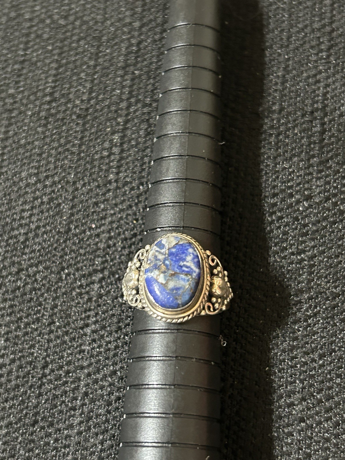 Vintage 925 Sterling Silver Blue / White Swirly Genuine Stone Ring Size 6.75