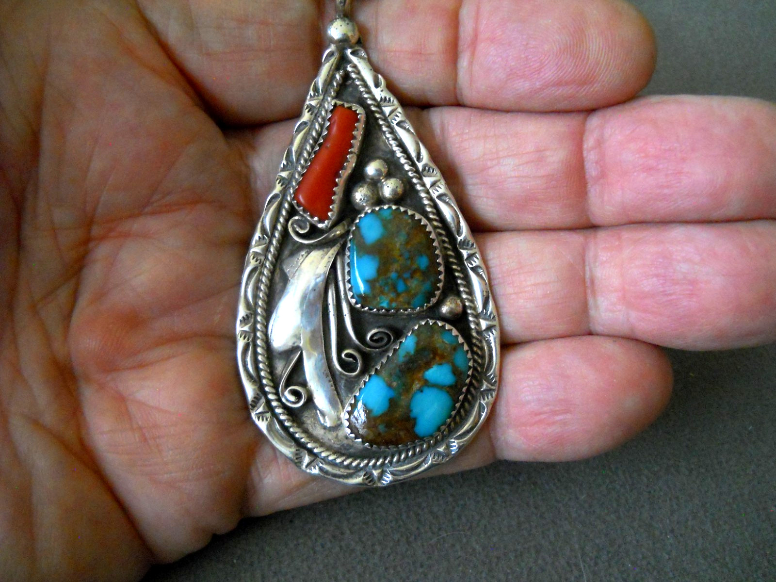 Native American Bisbee Turquoise Coral Sterling Silver / Liquid Silver Necklace