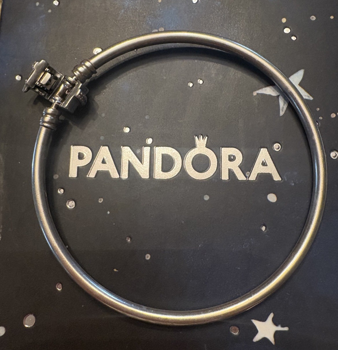Pandora Moments Limited Edition Shooting Star Bangle Bracelet 7.5 Inches / 19 cm