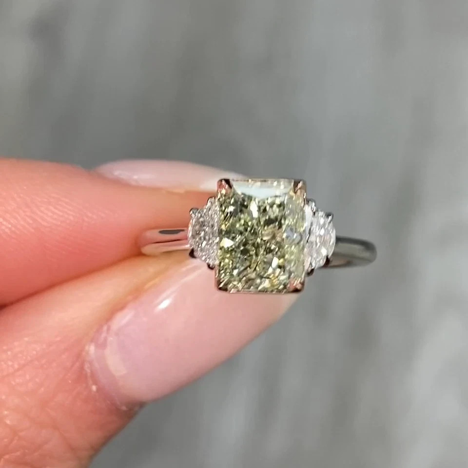 3.81CT Radiant Lab Grown Fancy Vivid Diamond Three Stone Ring Size 7 14k Gold