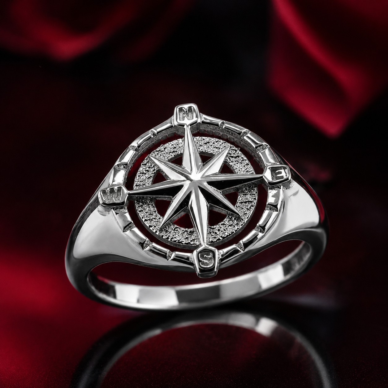 Sterling Silver Compass Ring for Women Polished North Star Compass Rose Signet