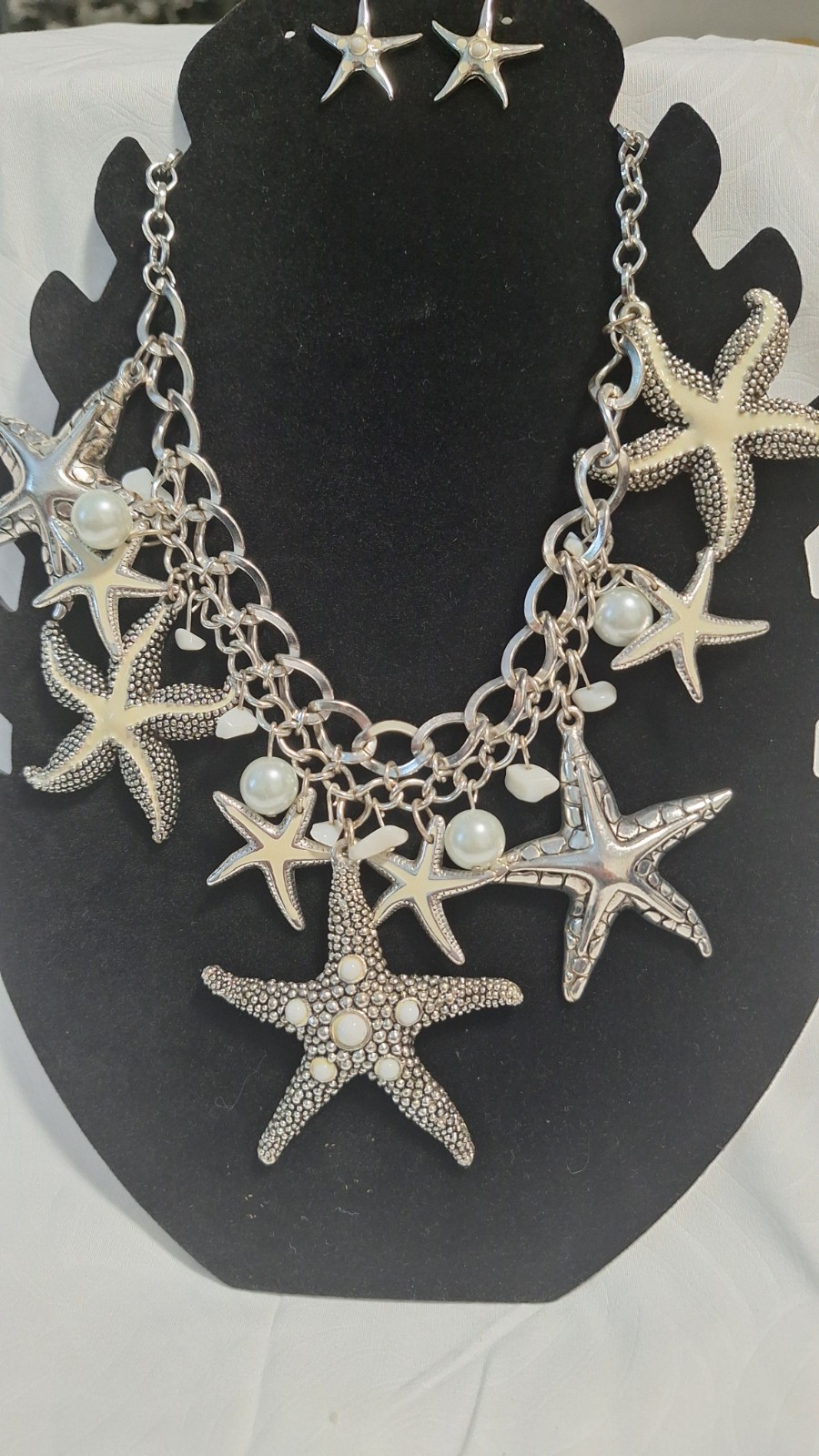 Silver Tone Starfish Simulated Pearl Crystal Jewelry Set Necklace & Earrings
