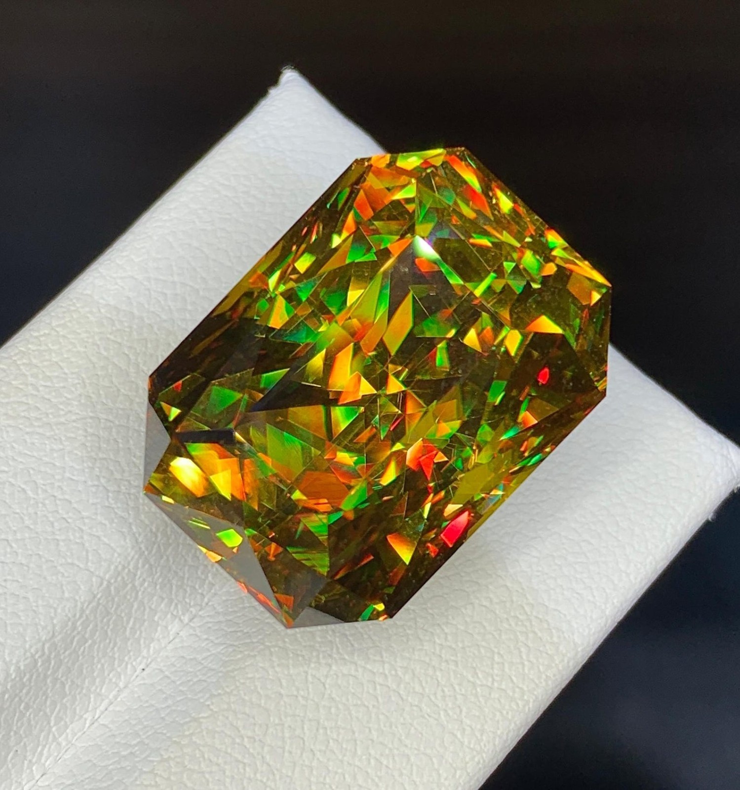 5 Ct Natural Full Fire Sphene Titanite Radiant Cut Loose Gemstone Jewelry