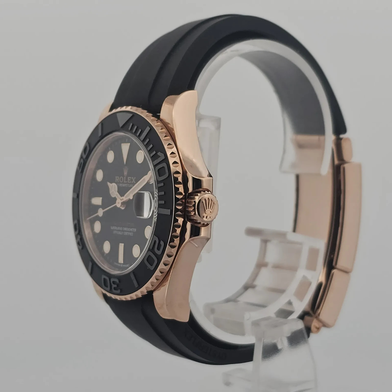 Rolex Yacht-Master BLACK 18K Rose Gold OYSTERFLEX Rubber 37mm 268655 Watch
