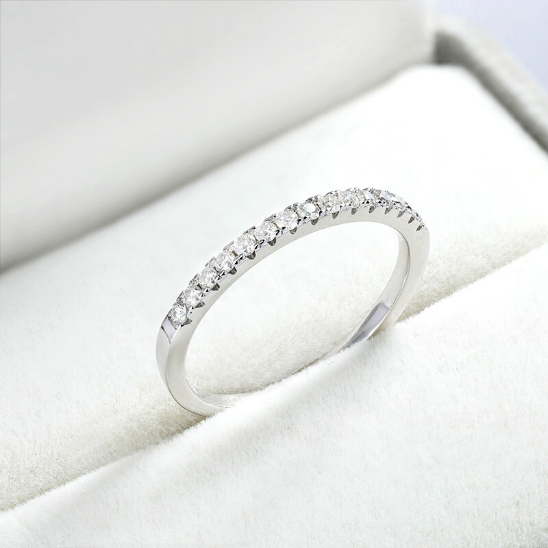 1.5mm D VVS1 Moissanite Women Half Eternity Band Ring 18K White Gold Plated GRA