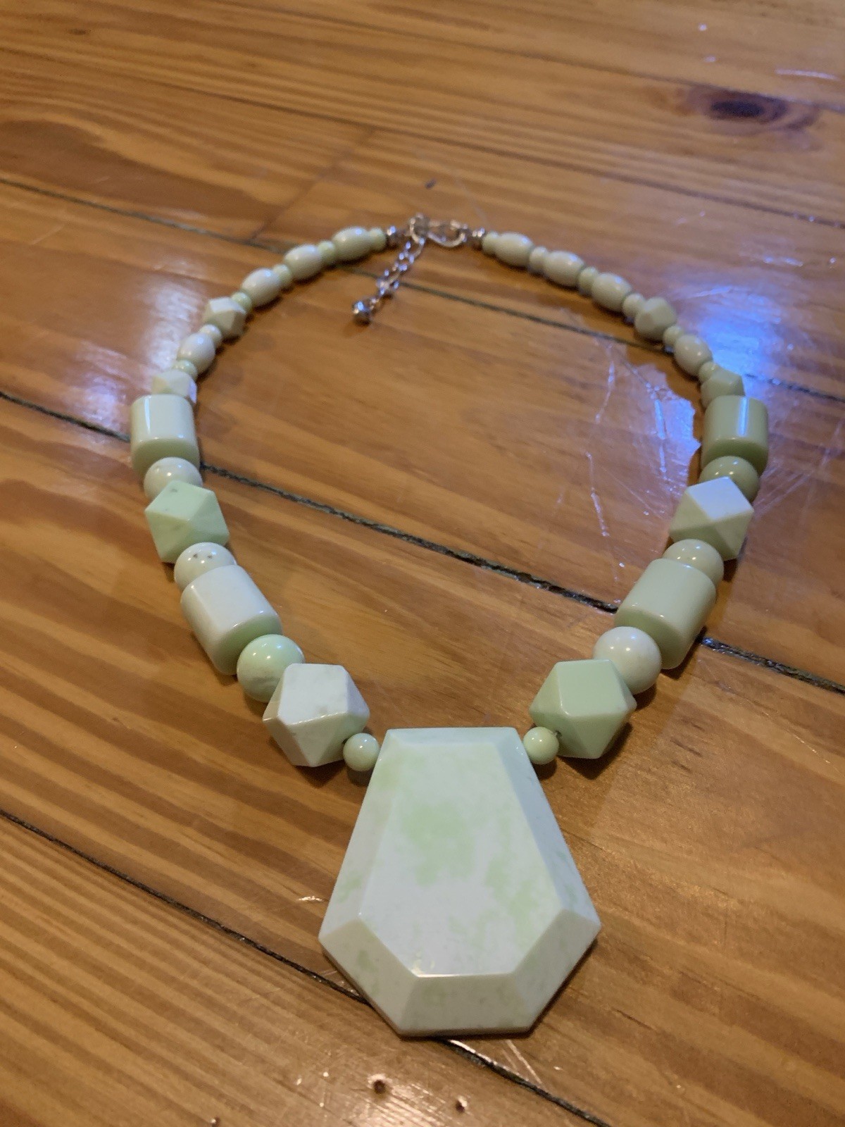 Jay King Pale Green African Opal Necklace New