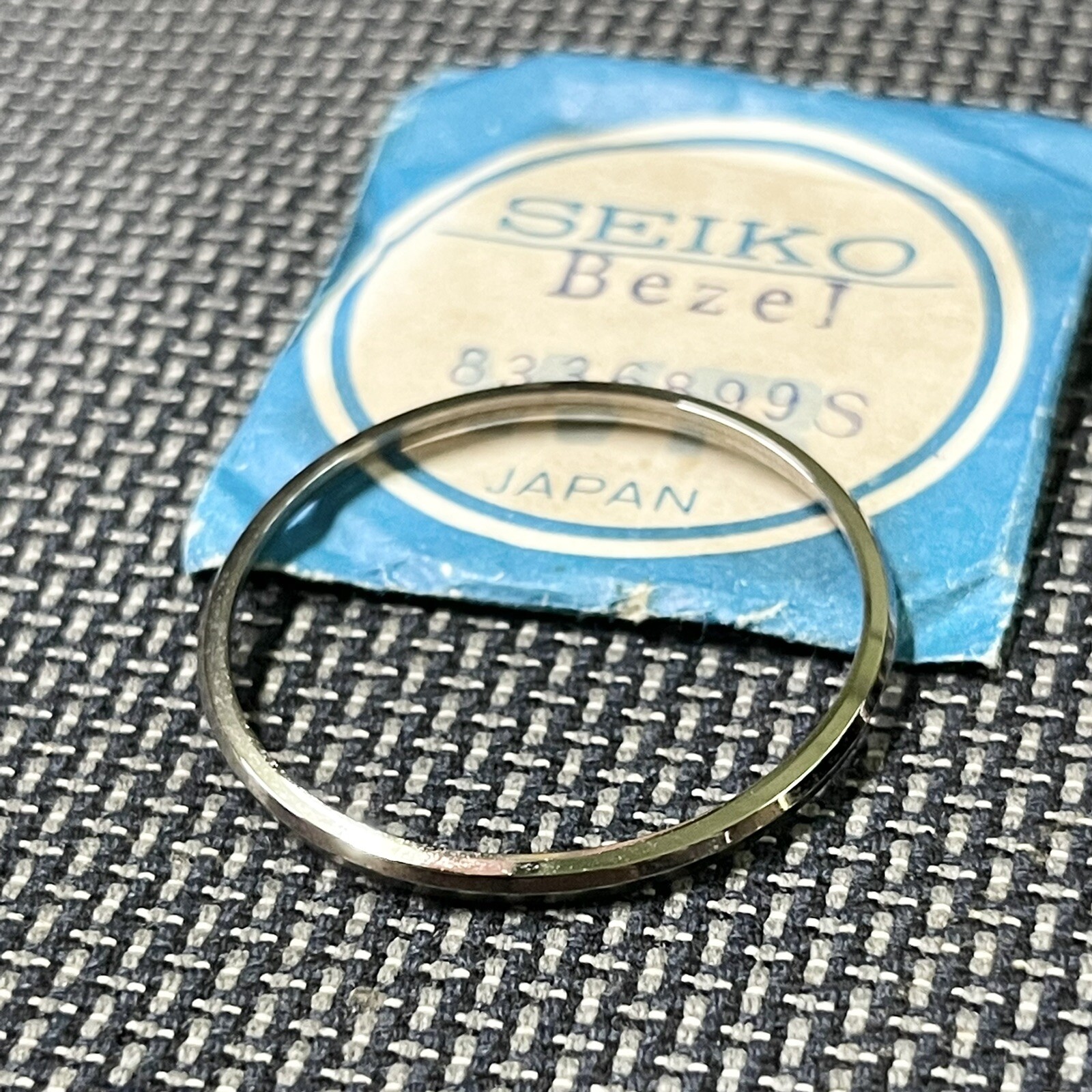 ORIGINAL NOS BEZEL FOR VINTAGE SEIKO5606 5606-7170 5619-7010 5619-7019 SS