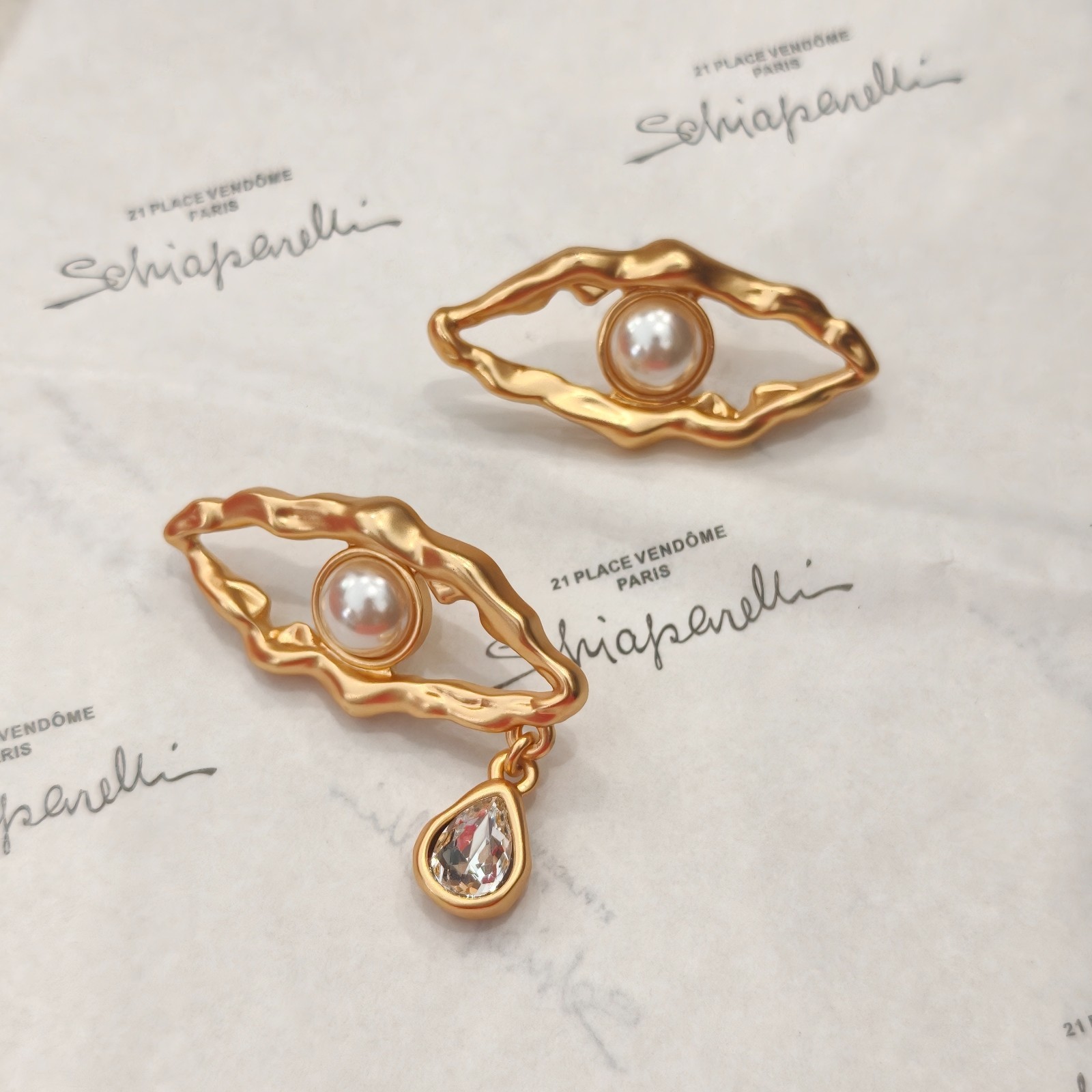 Schiaparelli Antique Gold Asymmetrical Eye Teardrop Designer Earrings