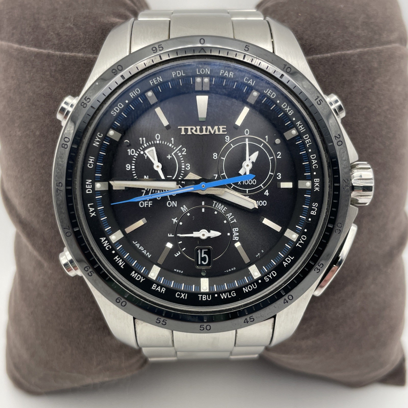 Rare Epson TRUME Watch GPS Light Charge Solar MB52-UAA0 Made In Japan B880187