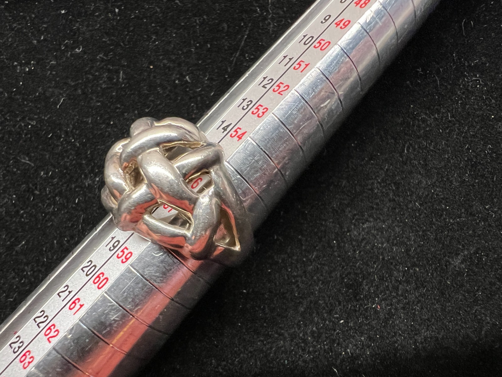Vintage Sterling Silver Domed Basket Weave Ring Sz 8 almost – See mandrel