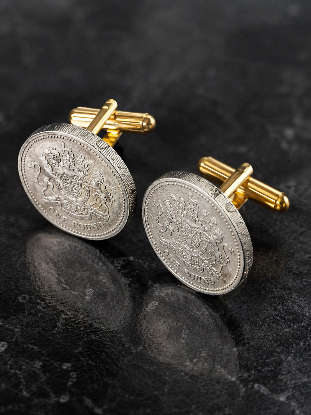 Vintage British One Pound Coin Cufflinks – Royal Coat of Arms – Handmade UK Coin