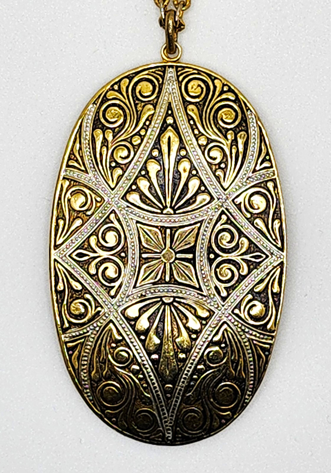 VTG Spanish Damascene-Style Pendant Necklace Filigree Design
