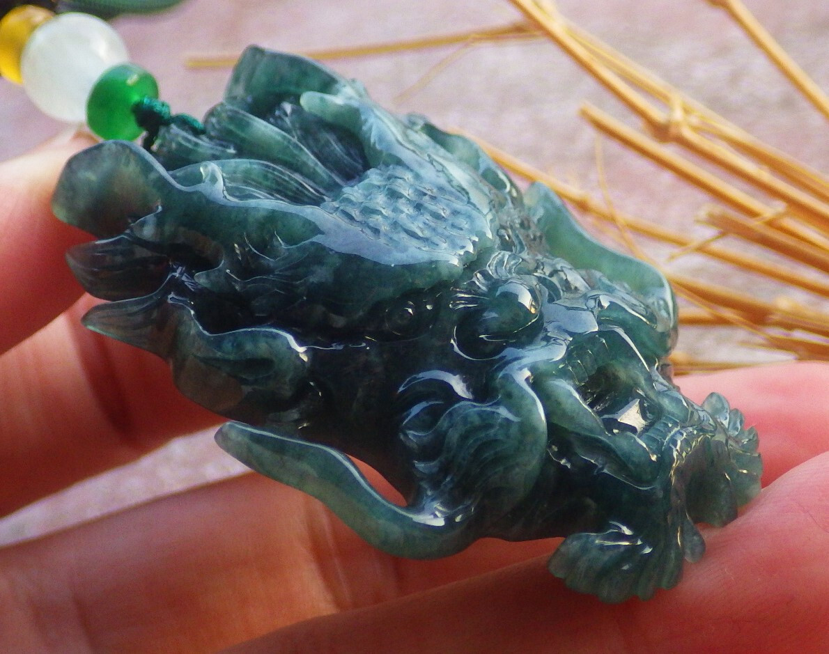 Certified Green Natural 100% A JADE JADEITE PENDANT Dragon Head 龙头 114202 TS