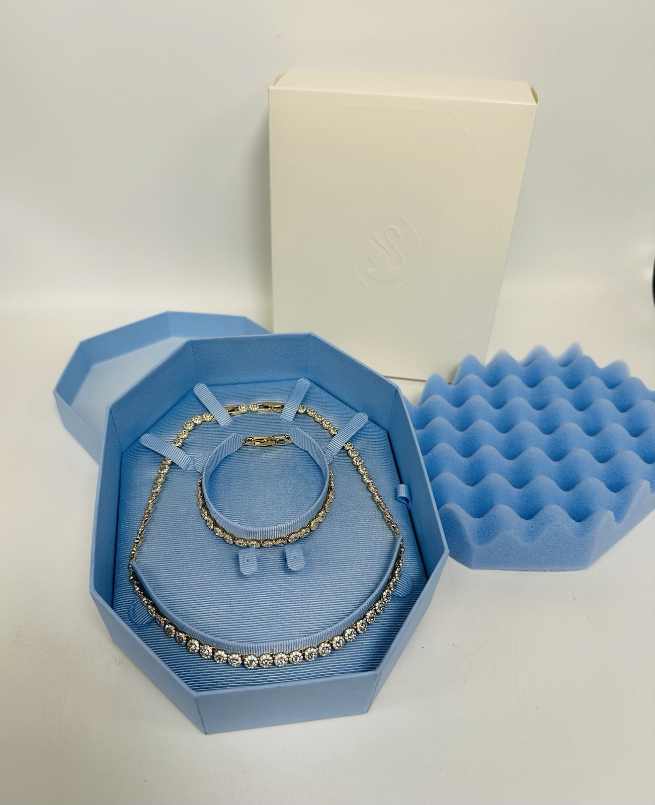 Swarovski Una Angelic Set Necklace Bracelet Round Cut Gold-Tone 5720506 *NEW*