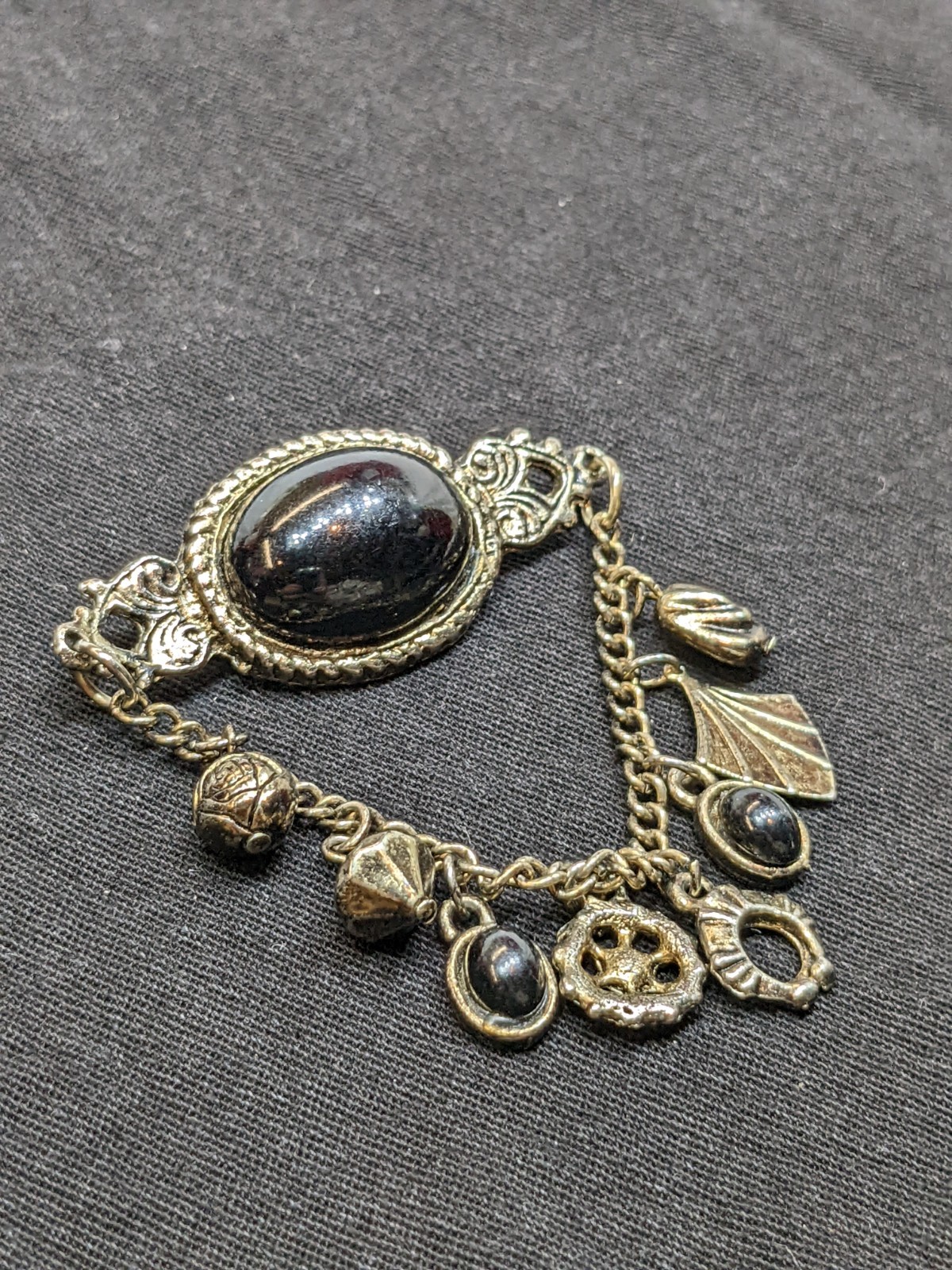 Vtg Victorian Revival Dangle Charm Brooch Black Cabochon Bronze Tone Emo Gothic