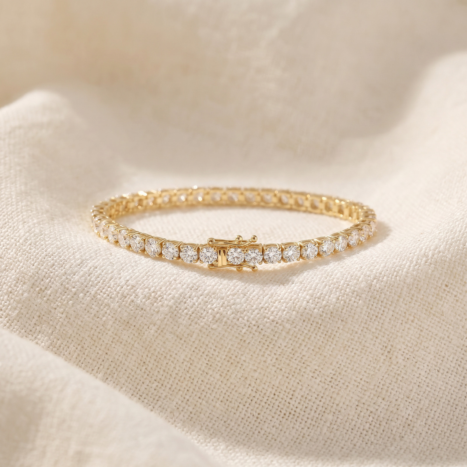 9 1/2 ct Diamond Tennis Bracelet 14K Yellow Gold 7″
