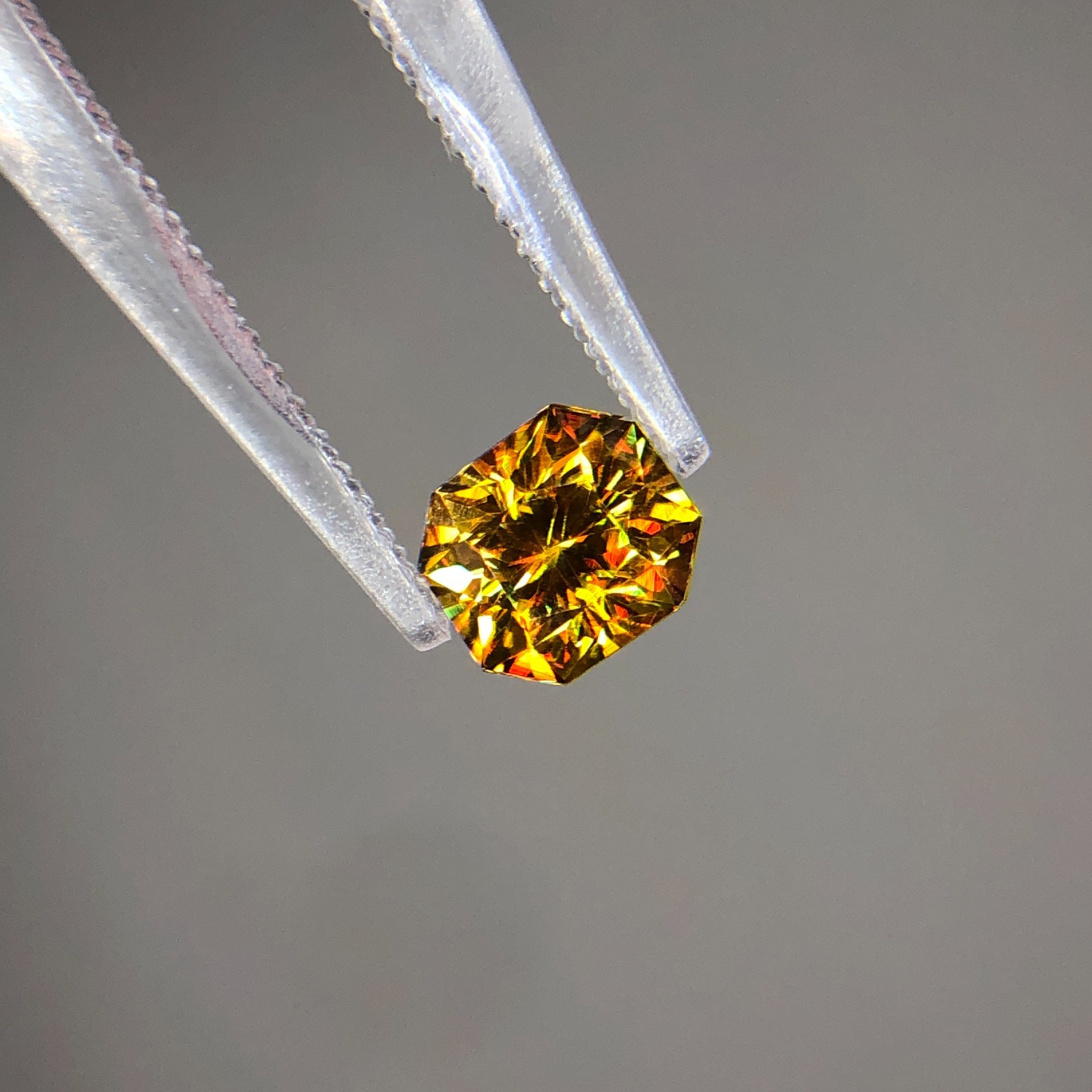 0.90 Carat Natural Full Fire Sphene Titanite Fancy Cut Gemstone For Jewelry