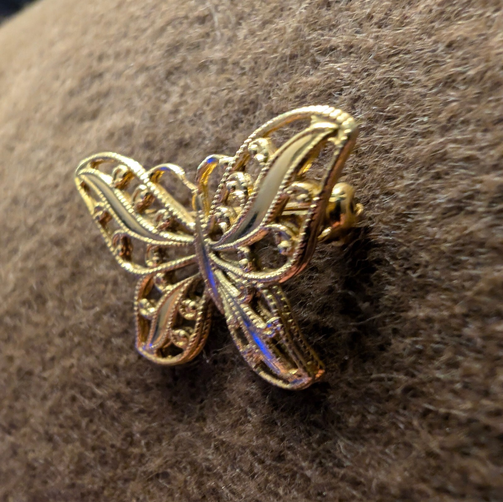 Vintage Gold Tone Signed Napier Filigree Butterfly Pin Brooch