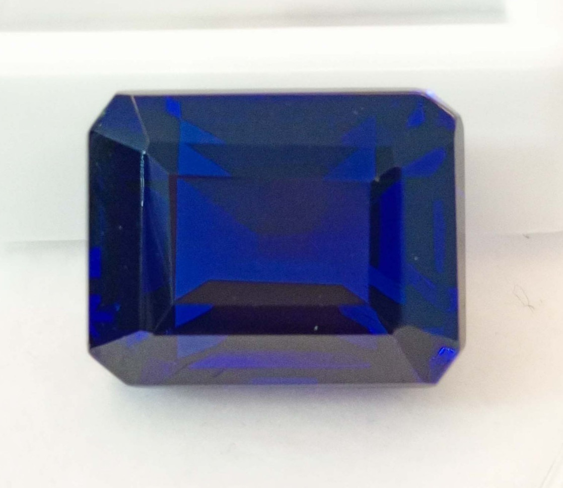 Natural Blue Emerald Cut 22-24 Ct Tanzanite Certified Loose Gemstone RK263