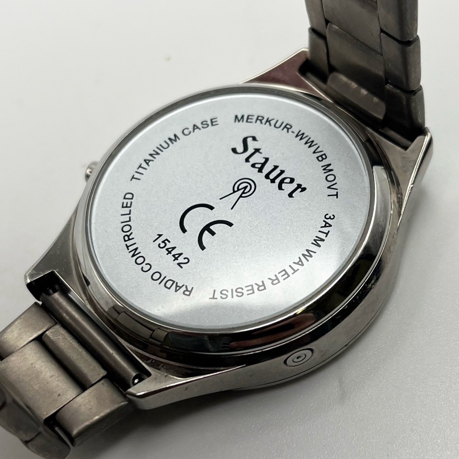Stauer Atomic Titanium 17468 MERKUR-WWVB 42mm Movt 3ATM WR Radio Controlled