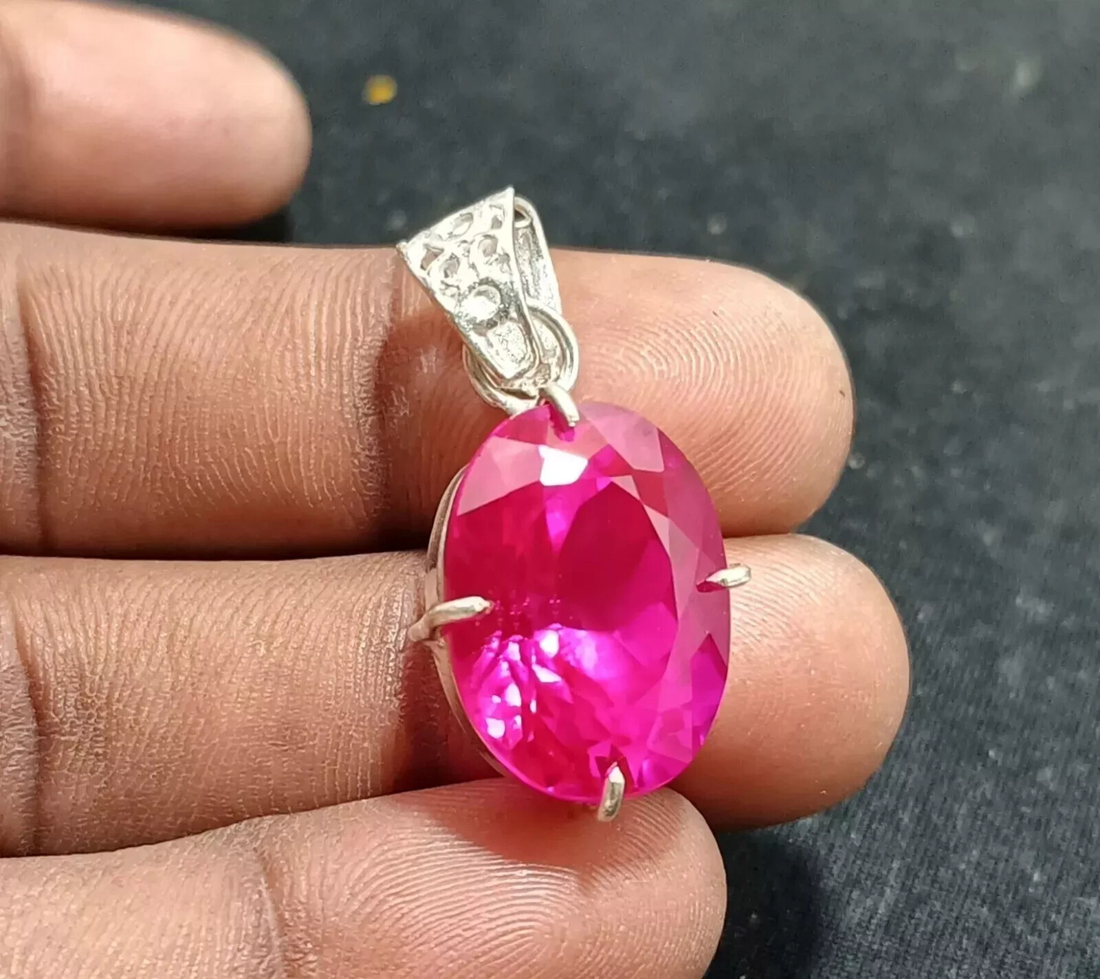 Natural Pink Sapphire Pendant 26.75 Ct+ Oval Cut SG Gemstone 925 Solid Silver A+