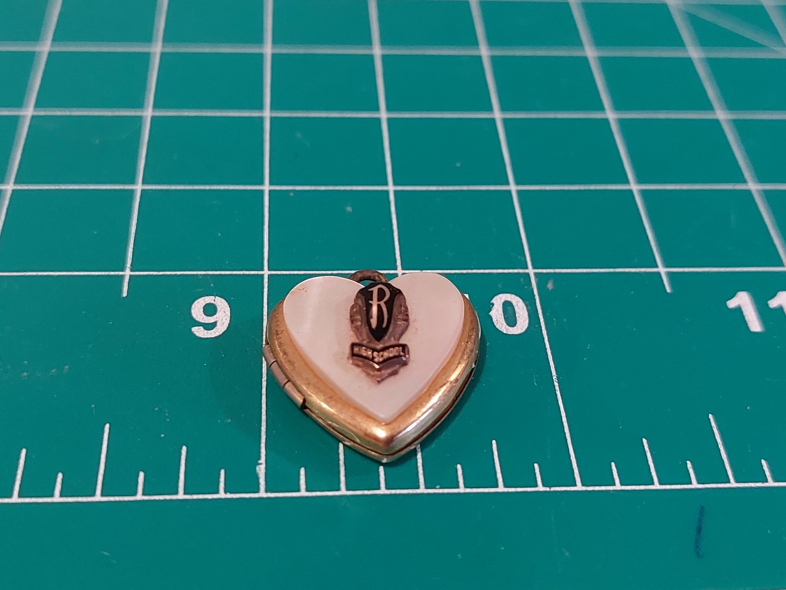 Vintage Heart Locket 1/20 12k GF JMF R High School Gold Filled