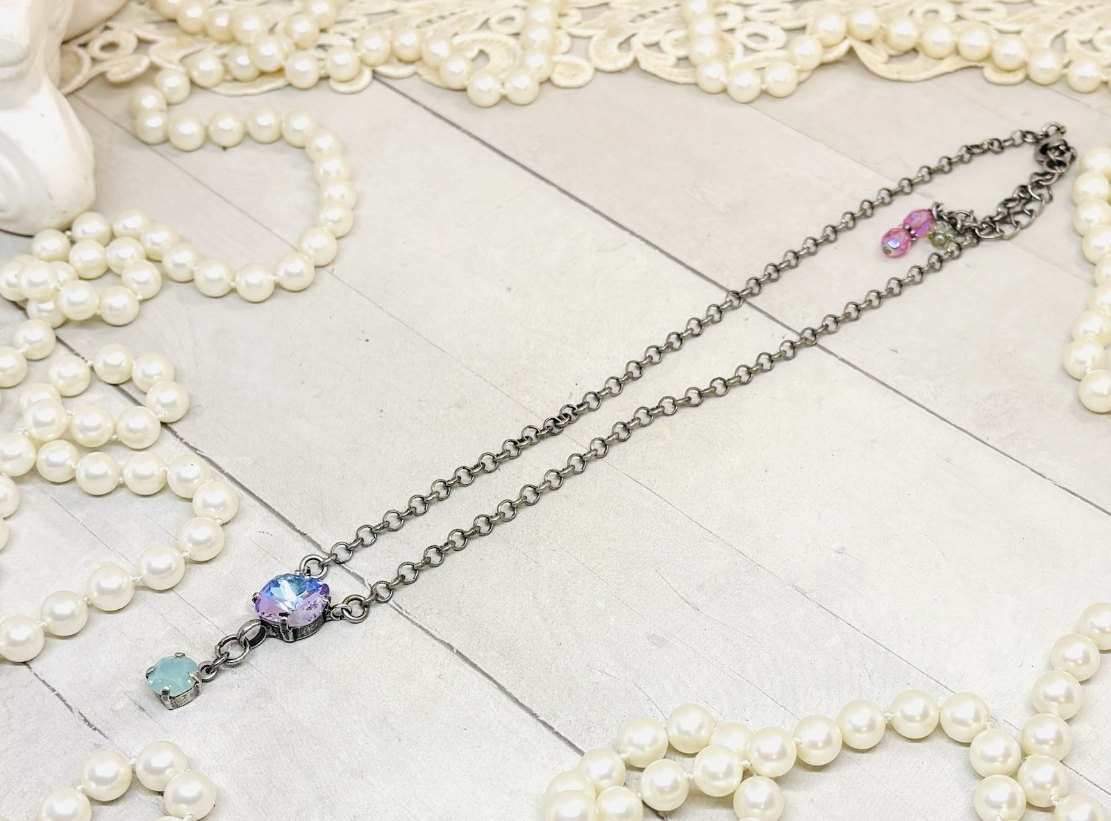 12mm Silver Plated Vitrail Light Lavender Cushion Cut Crystal Cup Chain Pendant