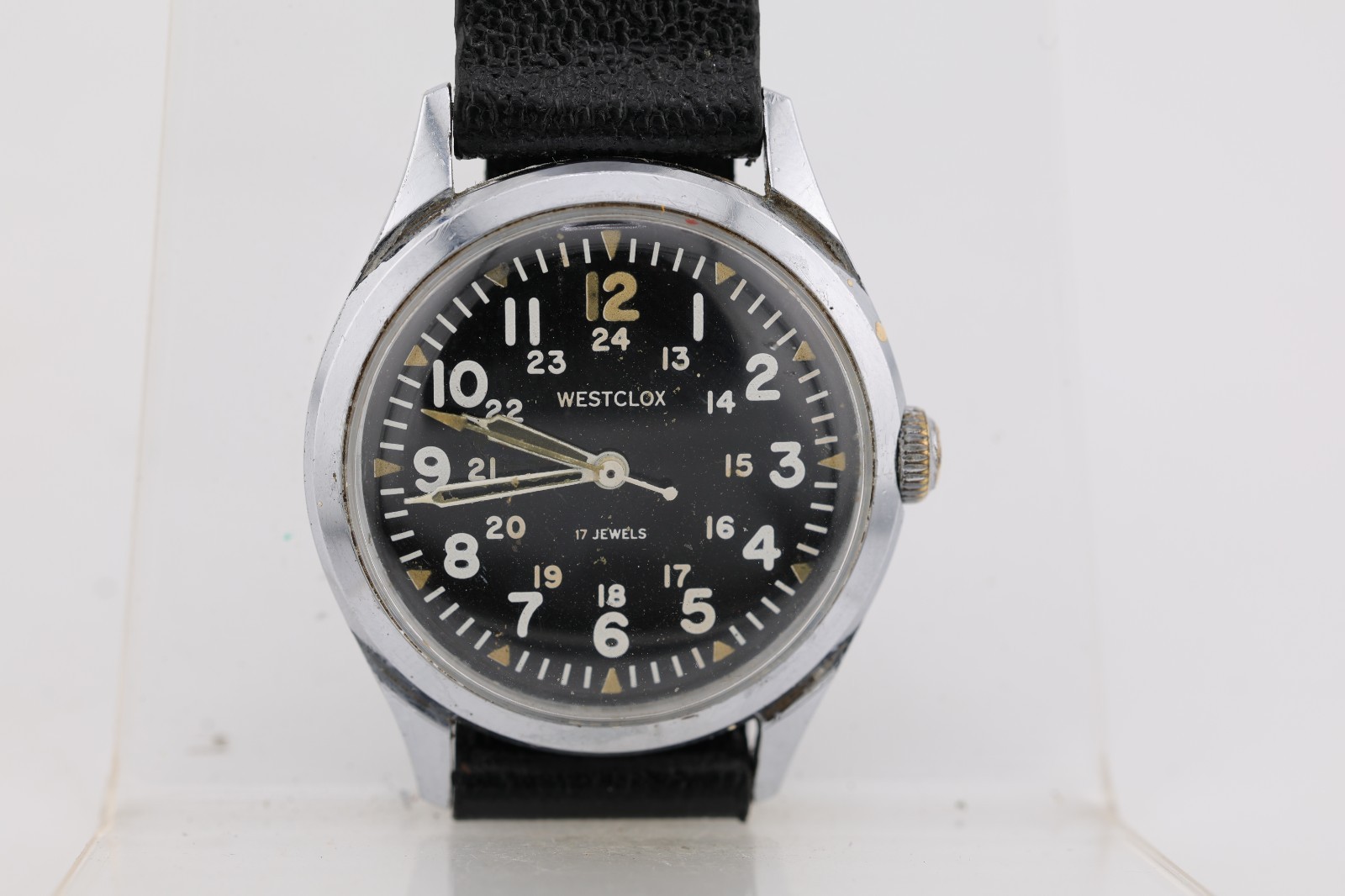 WESTCLOX 17j VIETNAM MILITARY WRIST WATCH, 34.3mm 17mm LUG, cal. A-201 (M16)
