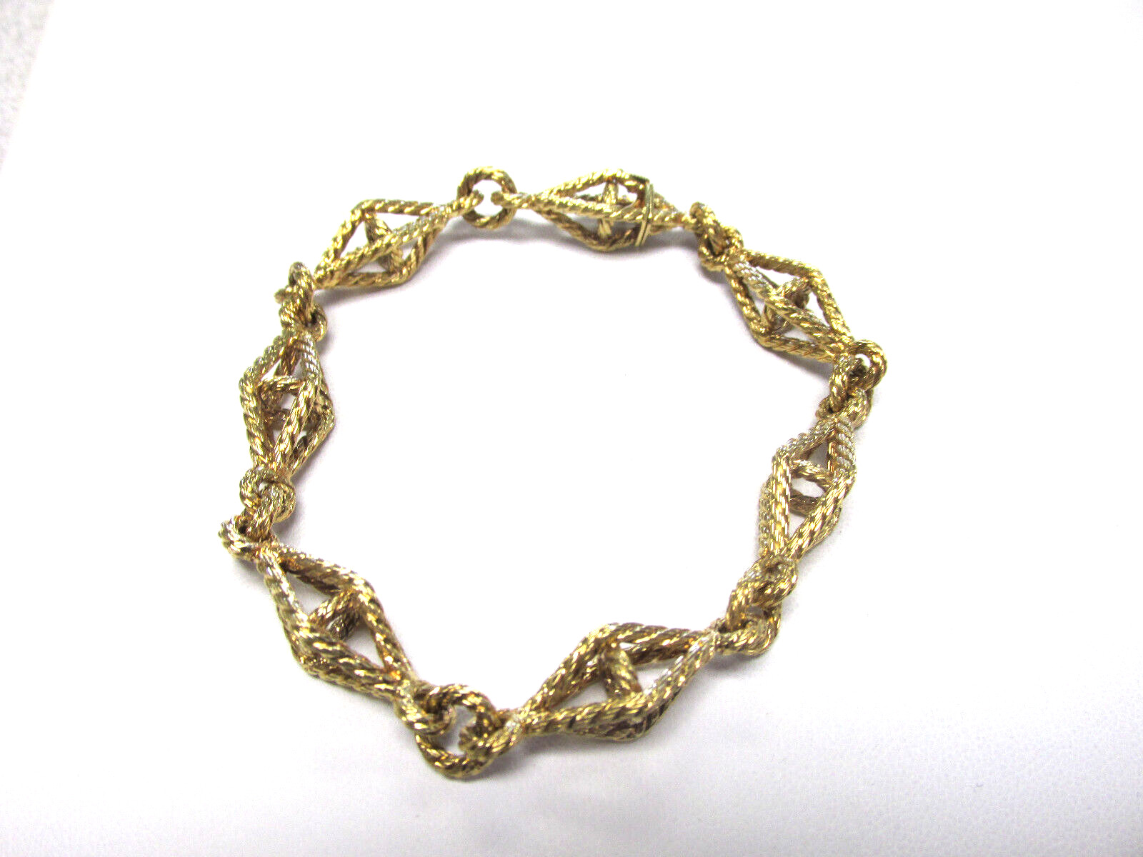 Unique Heavy Duty 18k Gold Chain Link Bracelet 8.25 inch Italy MAKE OFFER