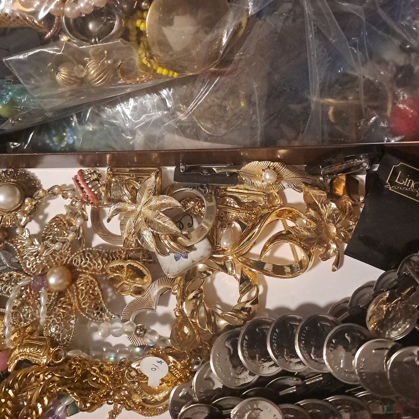 hoarder Estate Jewelry Necklaces Bracelets Earrings rings unsearched